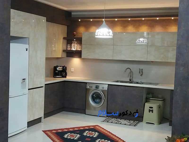 کابینت کرم طرح سنگ طوسی طرح بتن ابربادی حجمی